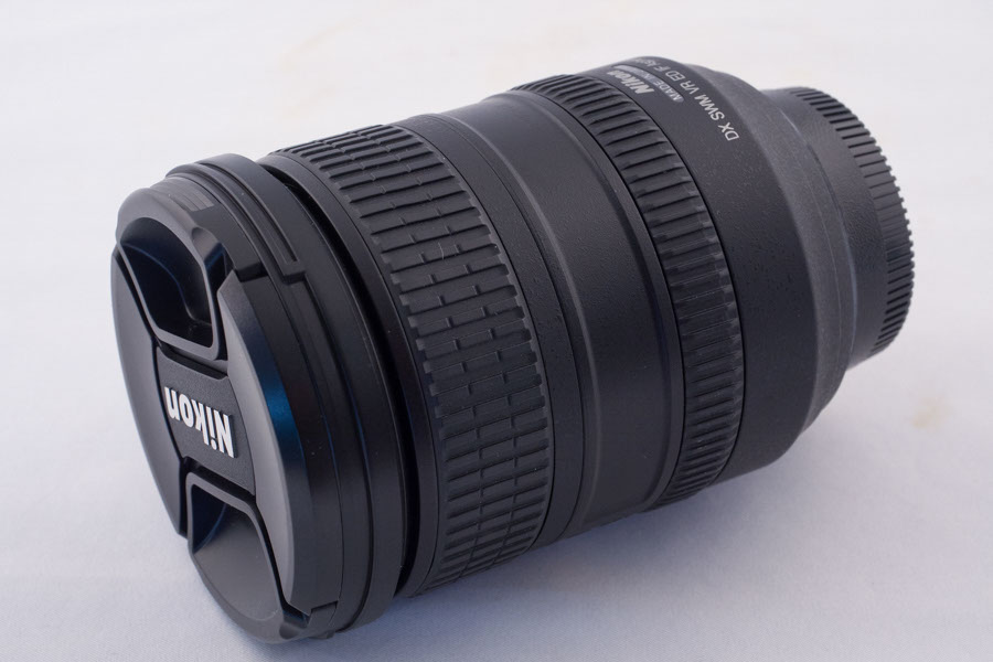 NIKON AF-S NIKKOR 18-200mm 3.5-5.6G ED DX VR