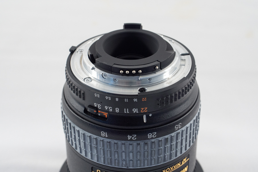 NIKON AF NIKKOR 18-35mm 3.5-4.5D