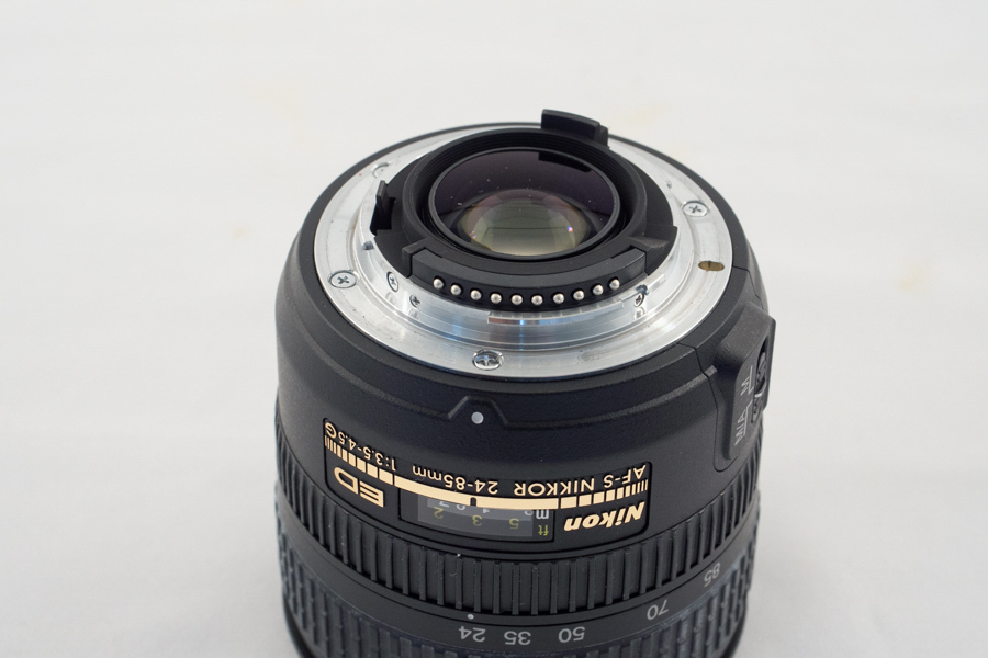 NIKON AF-S NIKKOR 24-85mm 3.5-4.5G ED