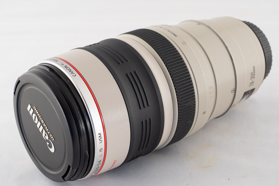 CANON EF 28-300mm 3.5-5.6 L IS USM