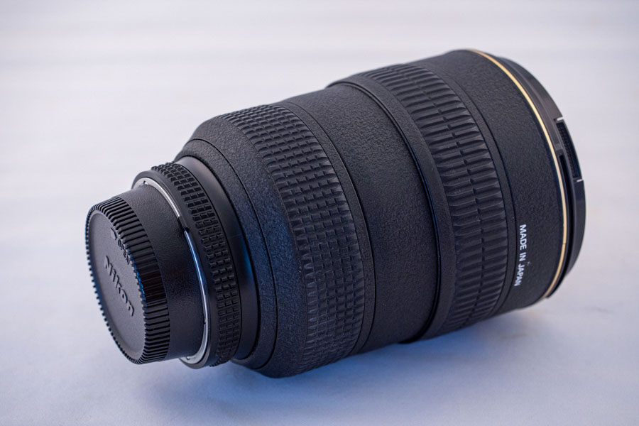 NIKON AF-S NIKKOR 28-70mm 2.8D
