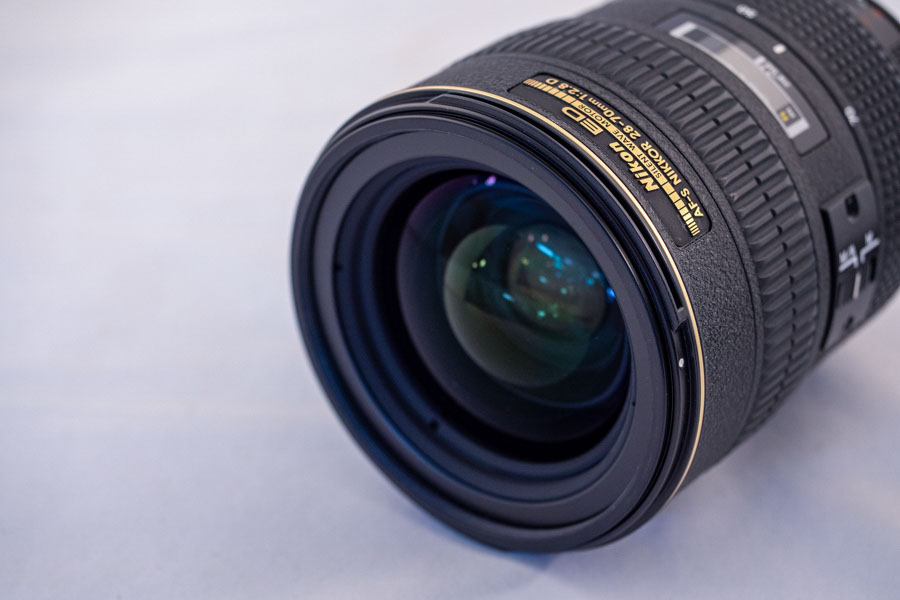 NIKON AF-S NIKKOR 28-70mm 2.8D