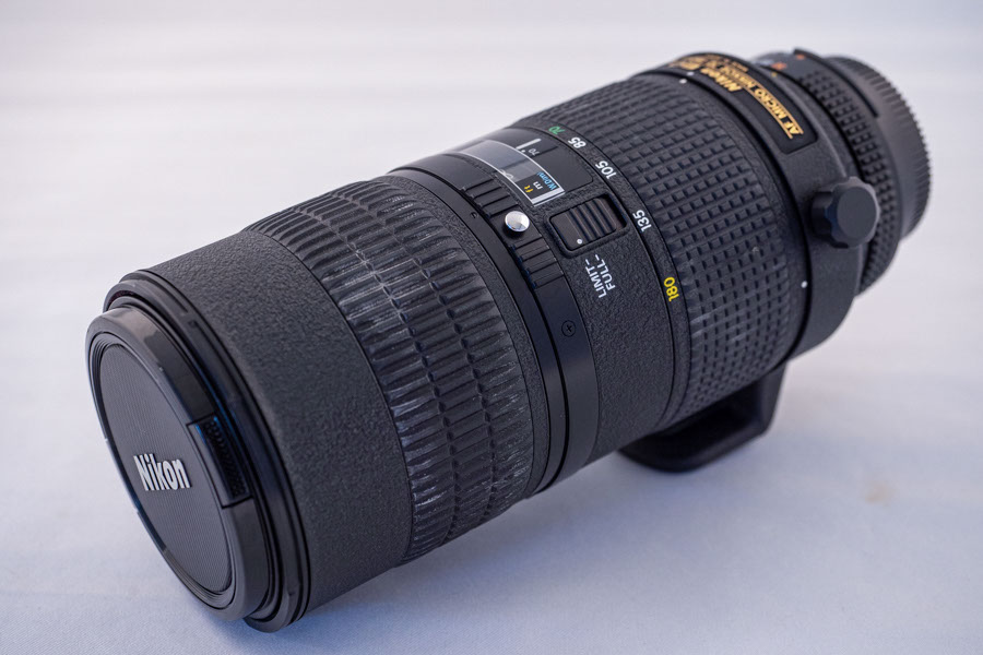 NIKON AF MICRO-NIKKOR 70-180mm 4.5-5.6D