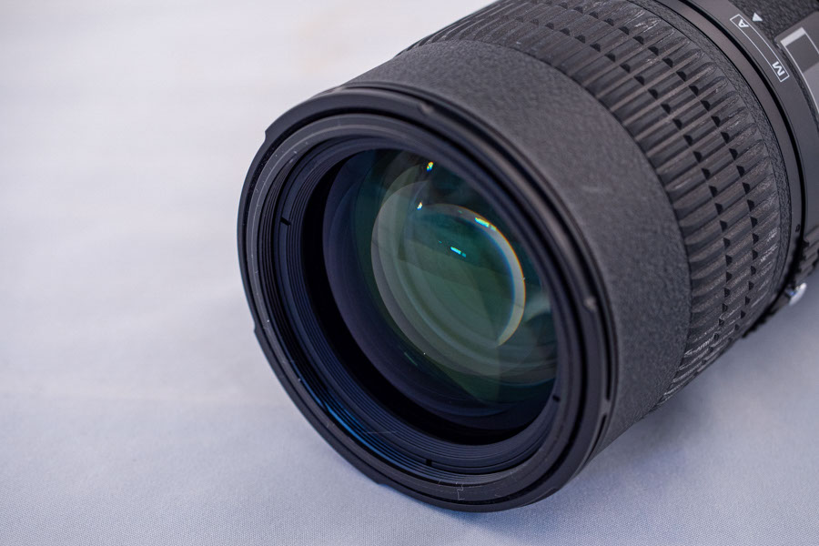 NIKON AF MICRO-NIKKOR 70-180mm 4.5-5.6D