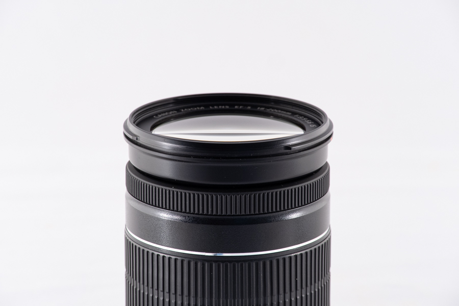 CANON EF-S 18-200mm 3.5-5.6 IS
