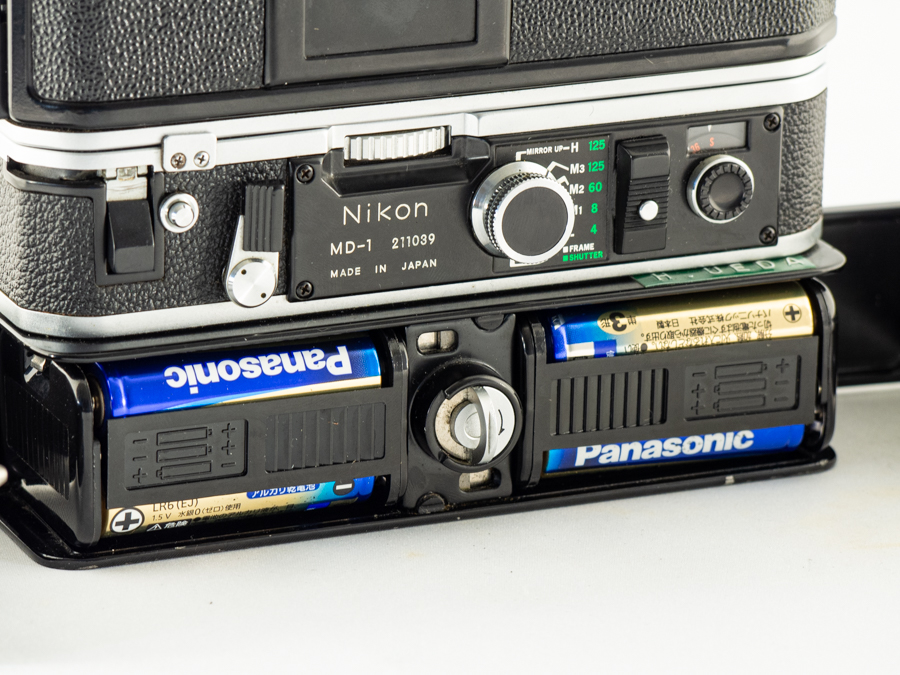 NIKON F2フォトミック/MD-1/MB-1