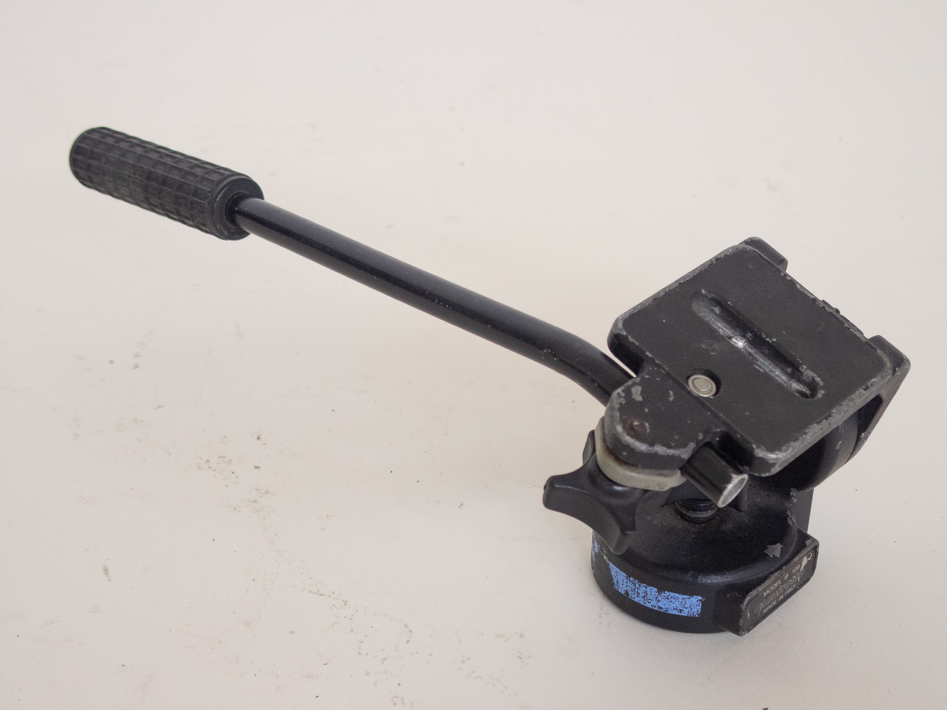 MANFROTTO　128 ビデオ雲台