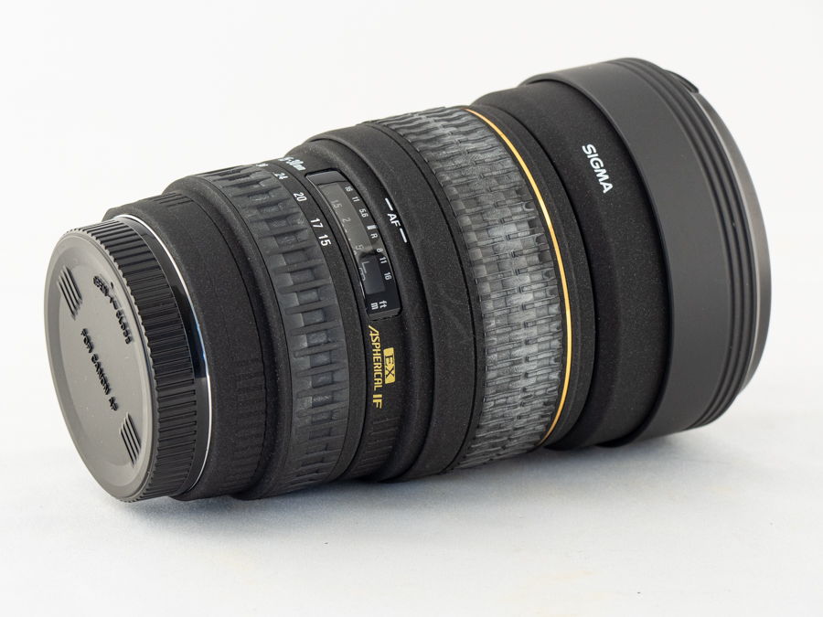 CANON EF-S 10-22mm 3.5-4.5