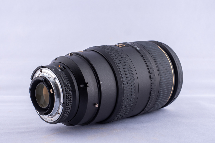 NIKON D610