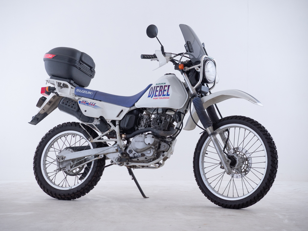 スズキ　ジェベル125